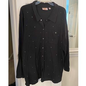 Black Quacker Factory button up shirt with rhinestones. Size 1x. GREAT condition